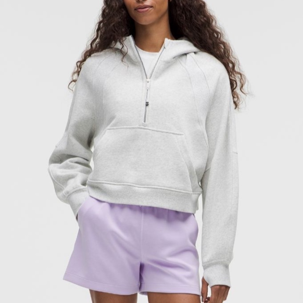 Lululemon Scuba Oversized Funnel
Neck Half Zip - Heathered Core Ultra Light
